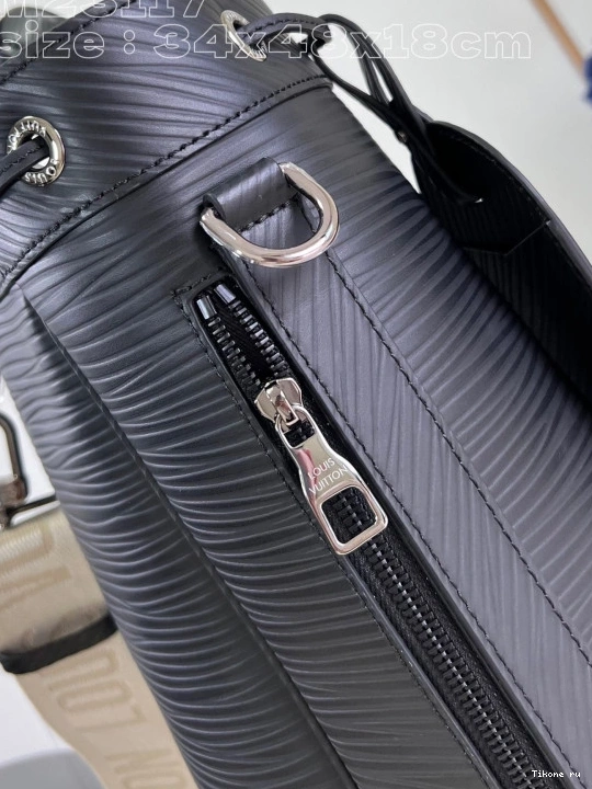 Affordable Sling Noé VUITTON LOUIS Maxi 0822